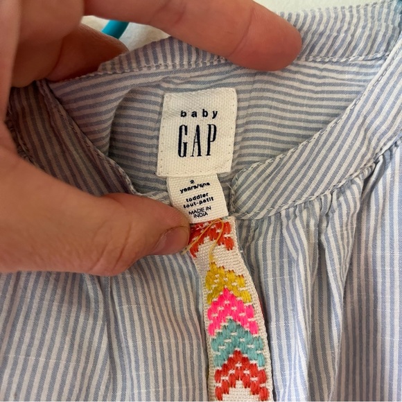 🌼 5/$25 Baby Gap Toddler Dress 2T Blue Stripe Boho Trim Cotton Summer Button - Picture 3 of 9